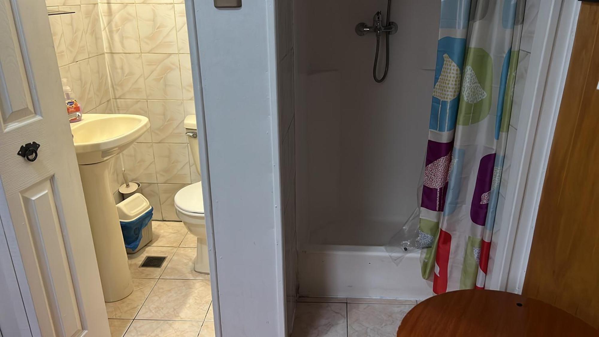Hostal Victoria Punta Arenas Esterno foto