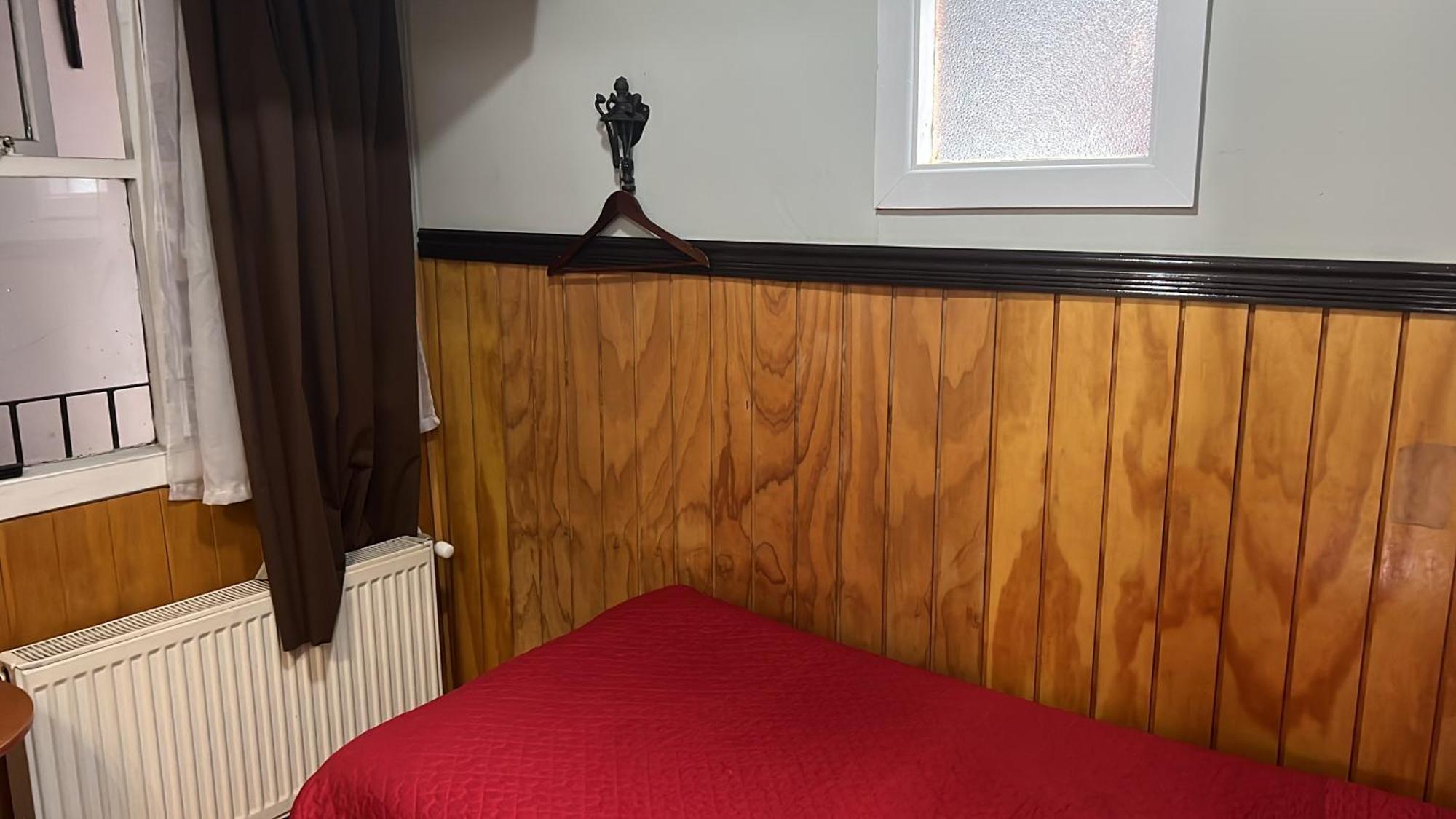Hostal Victoria Punta Arenas Esterno foto