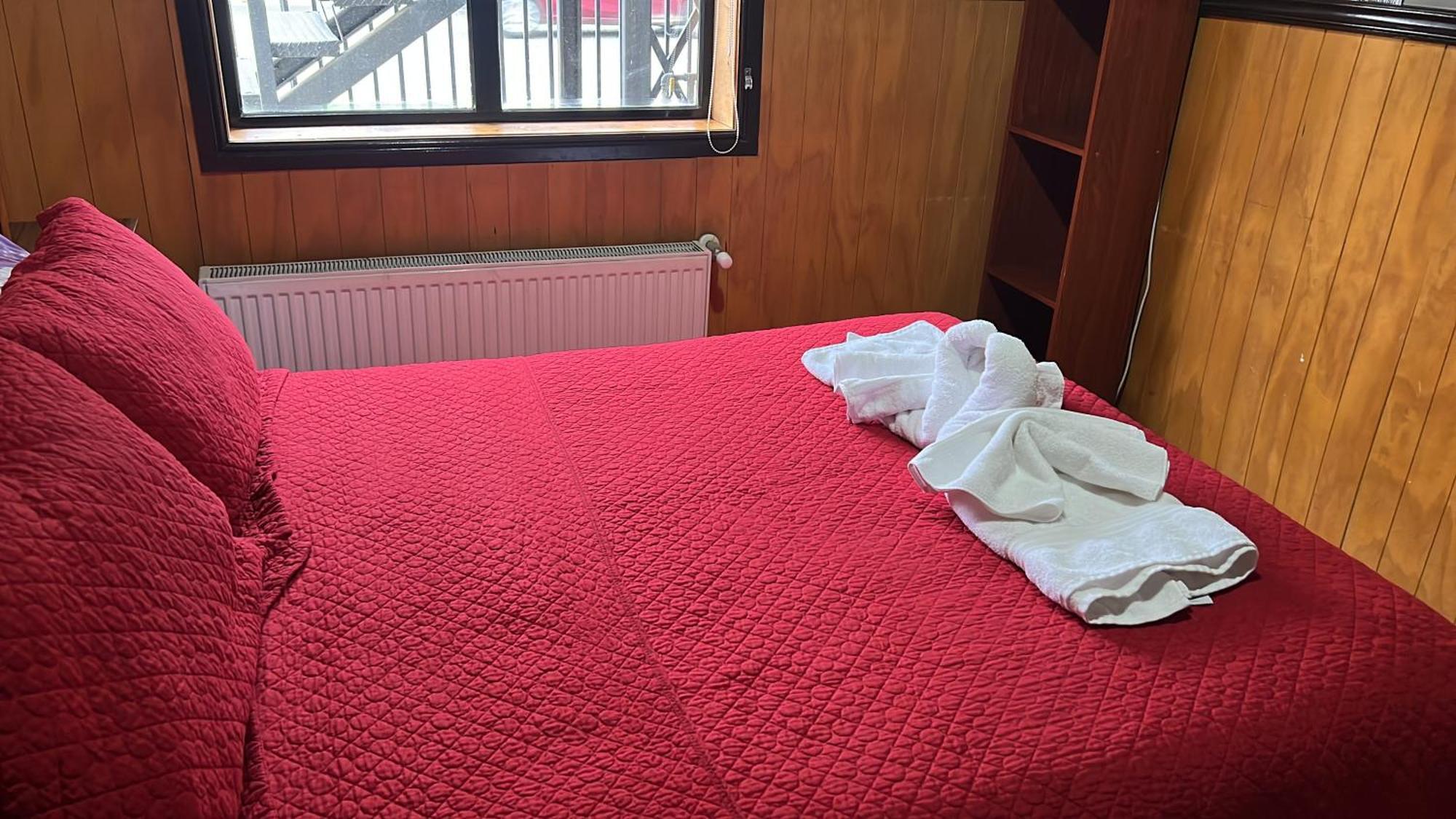 Hostal Victoria Punta Arenas Esterno foto
